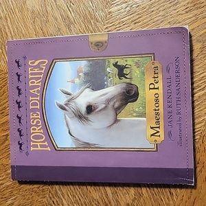 ● Book: Horse Diaries: Maestoso Petra